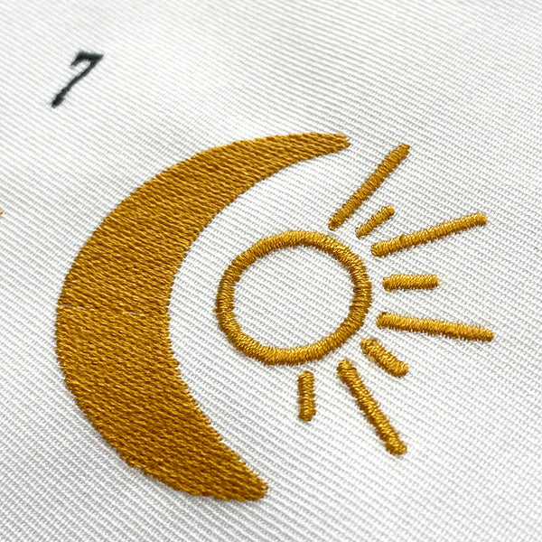 天空 月 三日月 スピリチュアル シンボル 単品 刺繍データ販売 moon7