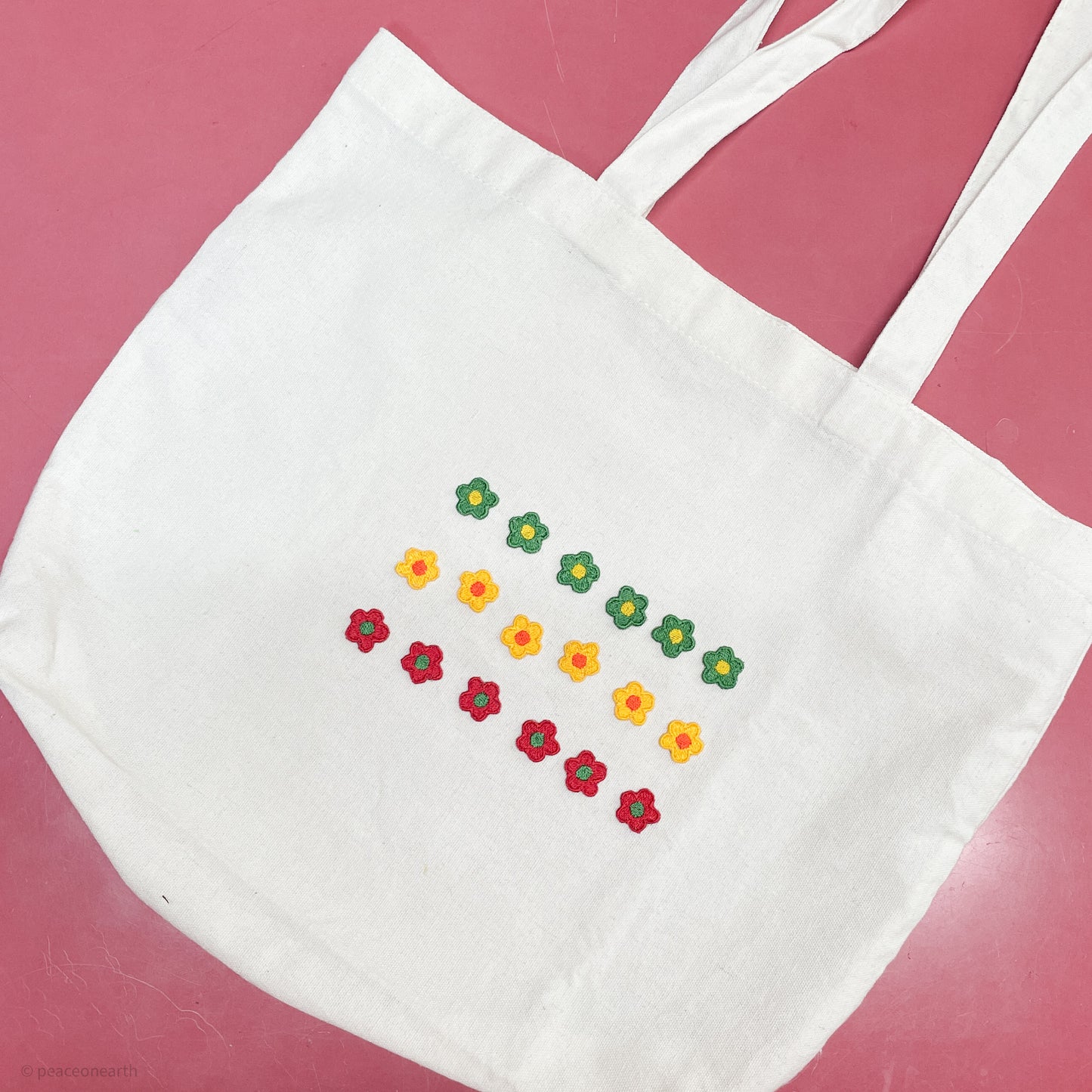 ★New★【18枚セット】花モチーフ　刺繍ミニアイロンワッペン　アップリケ　