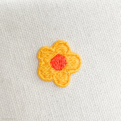★New★【18枚セット】花モチーフ　刺繍ミニアイロンワッペン　アップリケ　
