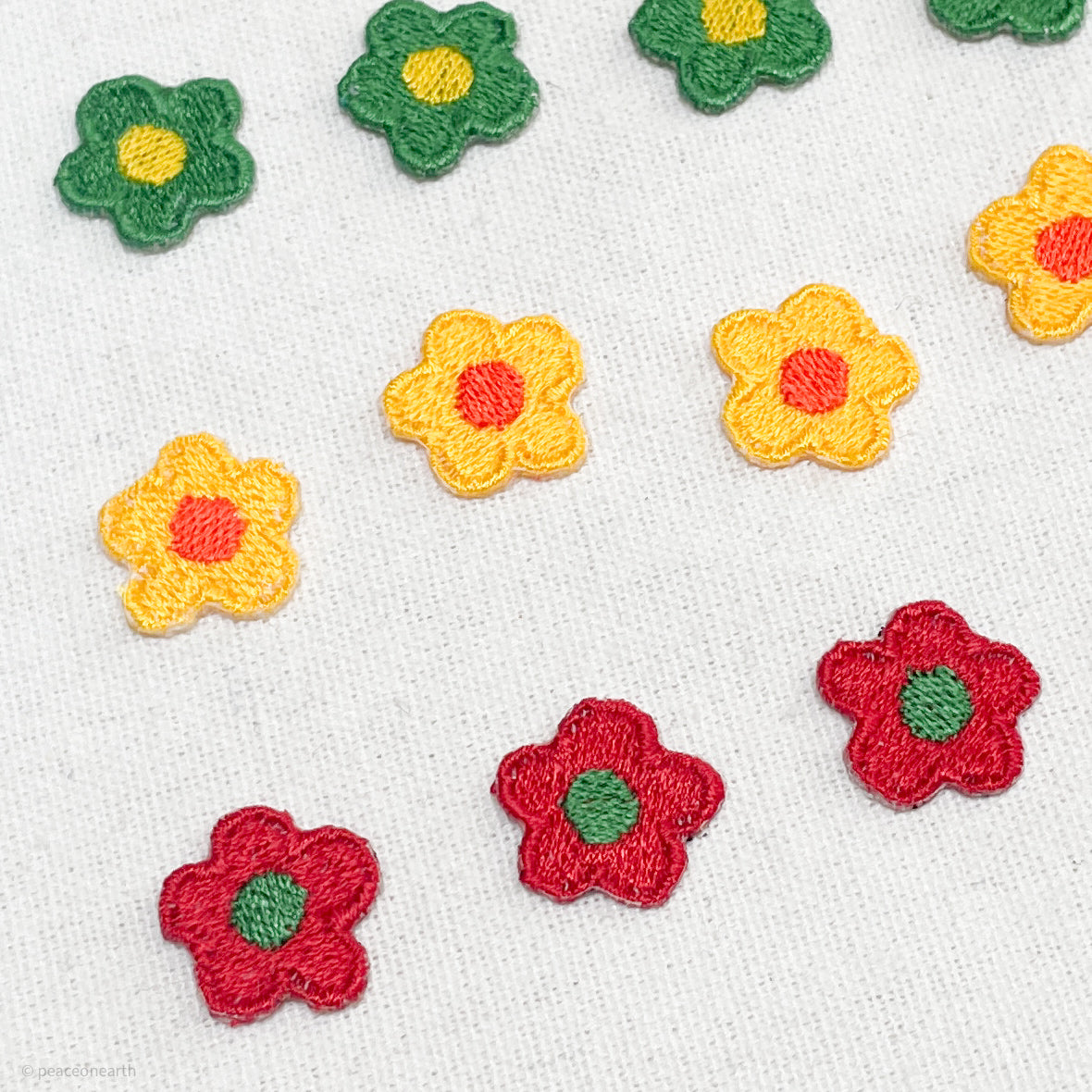 ★New★【18枚セット】花モチーフ　刺繍ミニアイロンワッペン　アップリケ　