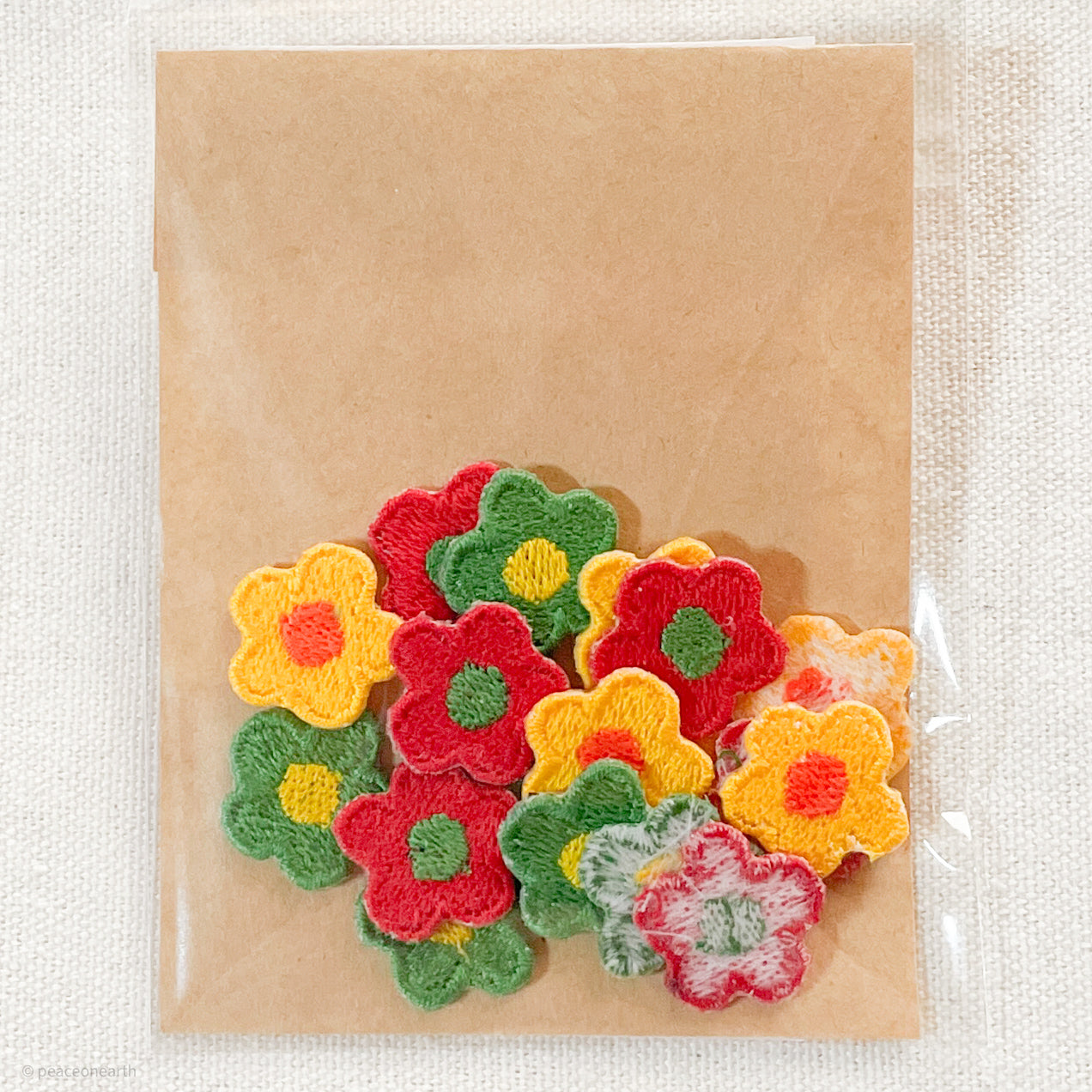 ★New★【18枚セット】花モチーフ　刺繍ミニアイロンワッペン　アップリケ　