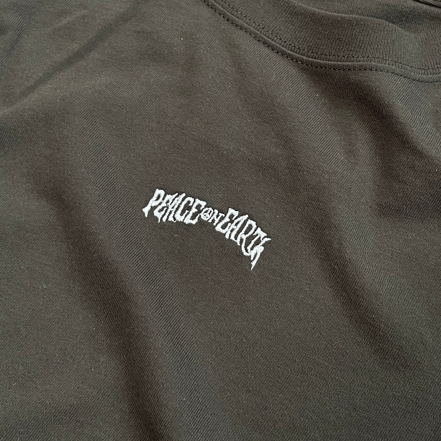 オリジナルロゴ刺繍＆バックプリントTシャツ